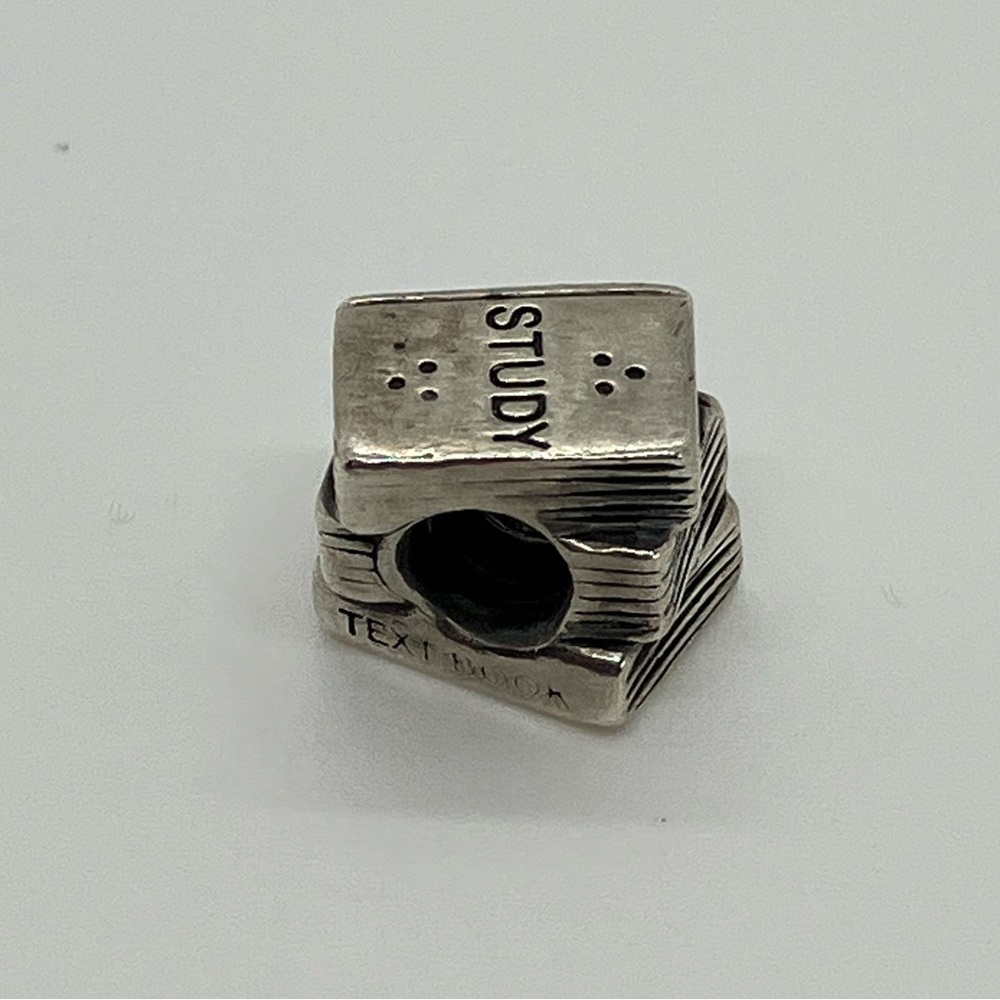 Pandora Sterling Silver ‘ Study ‘ Owl Books School Charm 790536